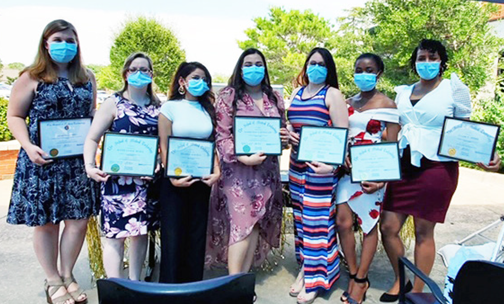 CCMH School of Medical Technology graduates