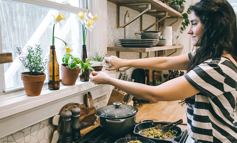 cooking with onion and garlic